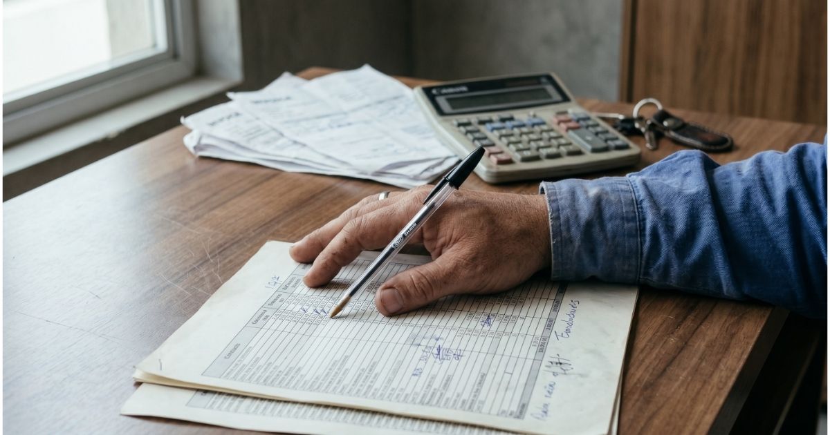 Planilha ou sistema de gestão de frota: quando vale a pena trocar (e por quanto)